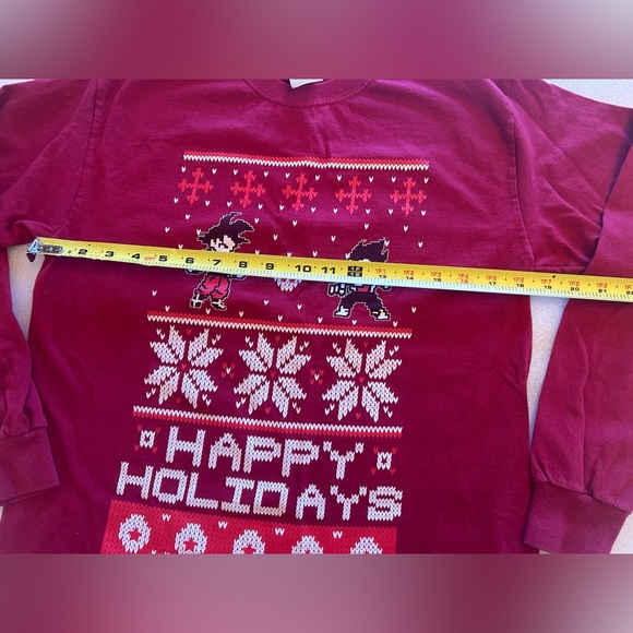 Gildan Anime Christmas-Happy Holidays-M-Long Sleeve T Shirt- Red Graphic Print - Picture 6 of 9